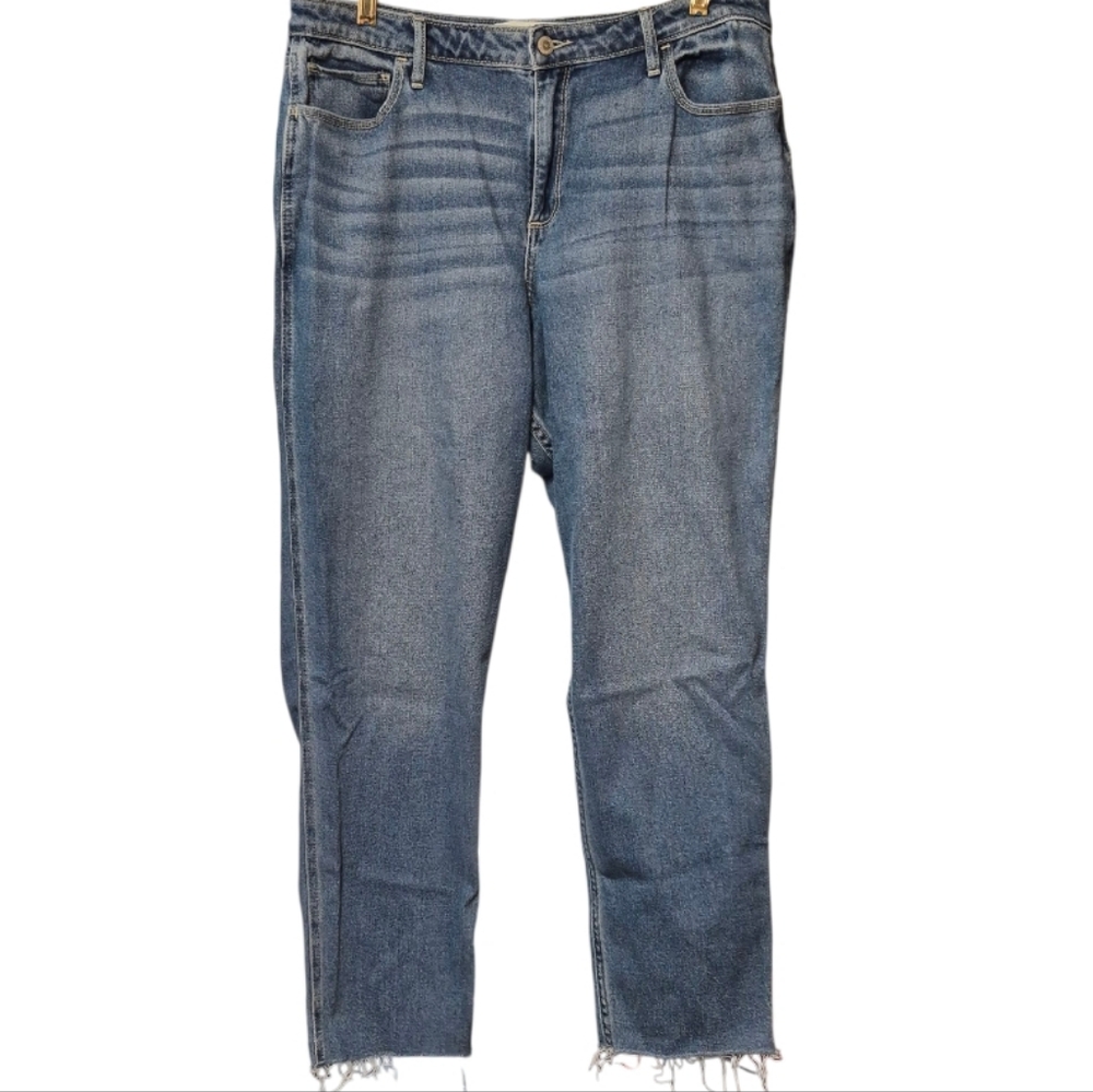 Hollister Mom Jeans Women's Size 33 Raw Hem Blue Casual Curvy Hi Rise Denim